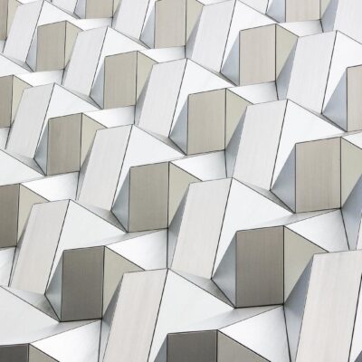 자본조달에 있어 어려움이 지속됨에 따라 제약-바이오테크 거래에 있어서의 ‘이익’의 정의가 변하고 있습니다.