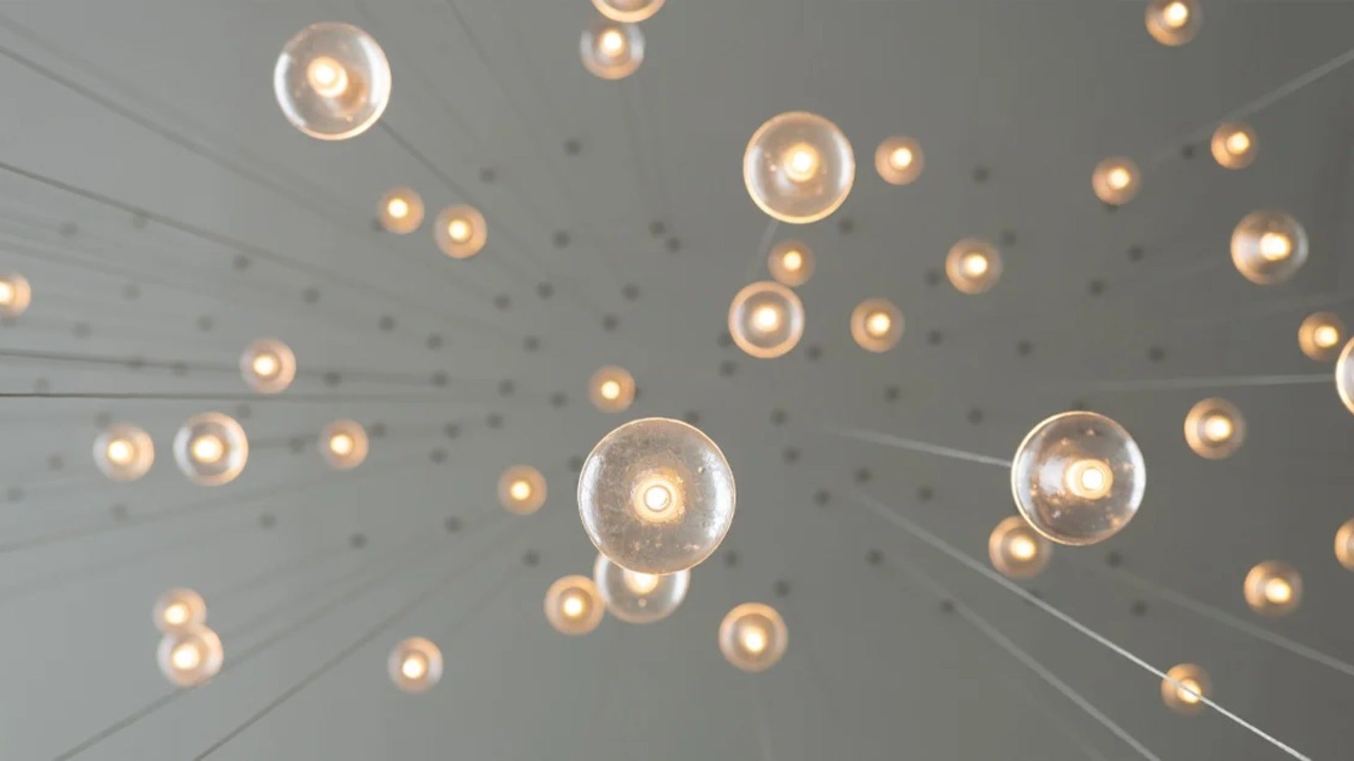 제약사간 협력과 희귀질환 치료제가 2019년 출시되는 블록버스터 전망 주도