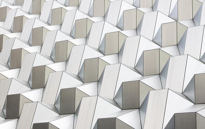 Seeing double: Eliminating duplicate references in drug safety literature screening